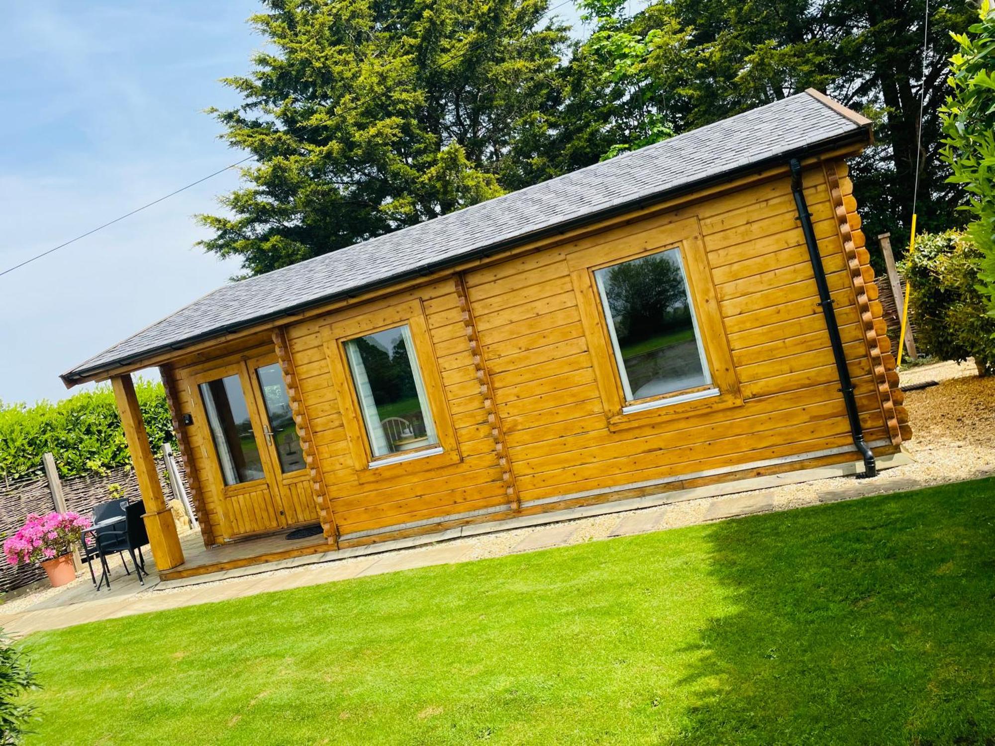 Keepers Lodges Broadway  Zewnętrze zdjęcie